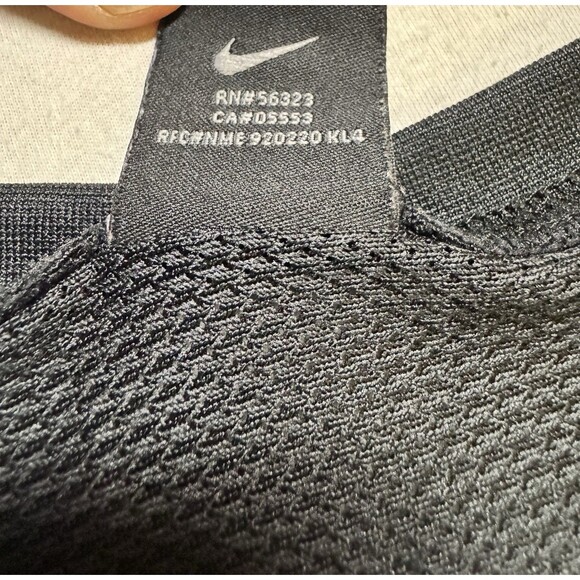 Vintage Nike Men’s Large Y2K Center Swoosh Embroidered Logo Tank Top Shirt Mesh - Picture 4 of 9